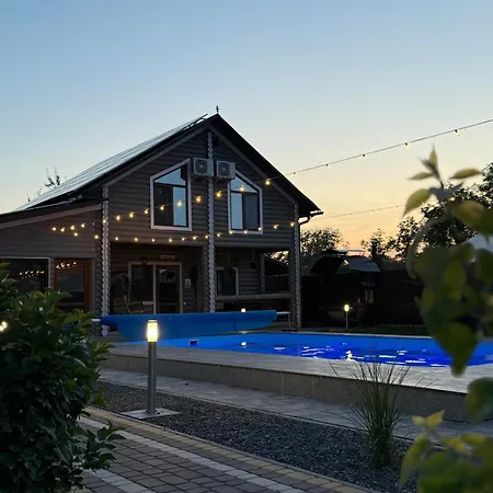 Apartament Friendly House *